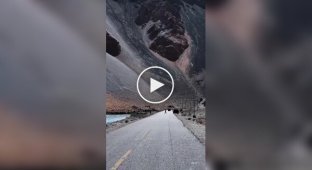 Road on the Pamir Plateau