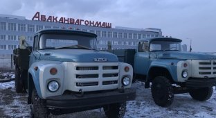 На продажу выставили «новые» грузовики ЗИЛ-133ГЯ, выпущенные в 1994 году (10 фото)