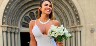 Модель Крис Галера вышла замуж за саму себя, но брак распался через три месяца (9 фото)
