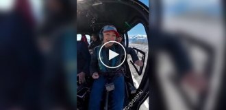 Глубокие дыры в тающих ледниках