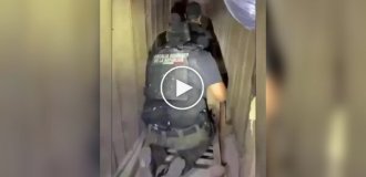 Подземный туннель из Мексики в США