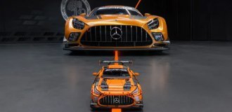 Mercedes-AMG GT3 стал конструктором с пневмоподъёмником (8 фото)