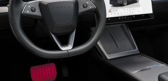 Подростку не удалось сдать экзамен по вождению из-за отсутствия торможения в Tesla (3 фото)