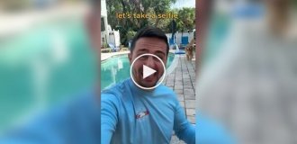 Четвероногая любительница селфи