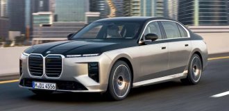 Новая BMW 7-й серии: гибриды, «электрички» и 31-дюймовый экран в потолке (6 фото)