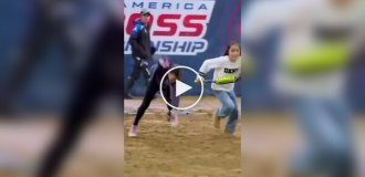 На смену хобби-хорсингу пришел хобби-мотокроссинг