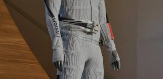Лунный от кутюр: Prada и Axiom Space показали  высокотехнологичное термобелье для покорителей космоса (3 фото + видео)