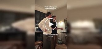 Отцы учатся плести косы для дочерей прямо в баре