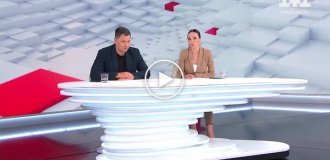 A table of Ukrainian TV channel presenters tried to leave the studio