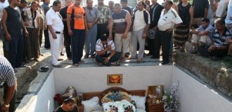 How a gypsy funeral is held (20 photos)