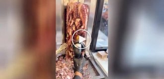 The process of making octopus shawarma