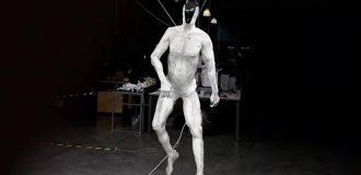 The first humanoid robot with a musculoskeletal system based on the skeletal-muscular system (1 photo + 1 video)