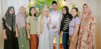 Man traded his unfaithful wife for money and a cow (3 photos + 1 video)