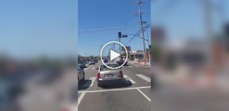 A light aircraft crashed in a store parking lot in the US