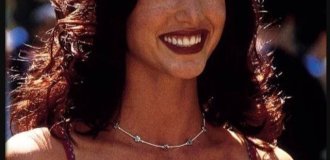 Shannon Elizabeth launched an OnlyFans page and announced a "new freedom" (4 photos)