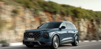 Audi выкатила новую Q7 — из салона убрали почти все кнопки (7 фото)