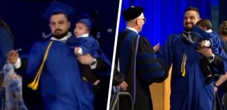 В США полиция прогнала со сцены выпускника с ребёнком на руках (5 фото + 1 видео)