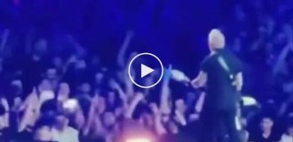 Концерт Metallica вызвал несколько землетрясений в греческих Афинах