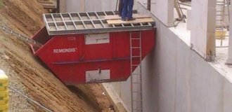 A selection of unfortunate workers who have not heard about safety precautions (15 photos)