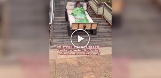 Мужчина создал вездеходную кровать
