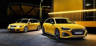 AUDI presented the anniversary limited station wagon Audi RS 4 Avant (22 photos)