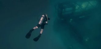 Подводный дом для ученых (2 фото + 1 видео)