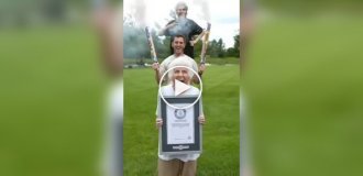 99-летняя бабушка установила мировой рекорд по крауд-серфингу