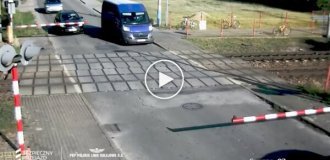 Польская народная забава лезть под поезд