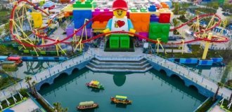 В Шанхае построили самый большой в мире Legoland (5 фото + видео)