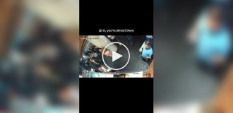 С помощью чужого использованного чека женщина совершила кражу в ресторане