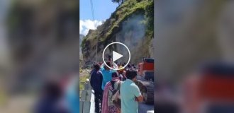 Residents of India almost got caught in a landslide