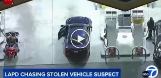 В США автоугонщик во время погони спокойно заехал на АЗС и заправился