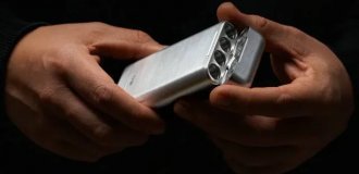 Блестящая вещица: датский портсигар Holk для ценителей табака (4 фото)