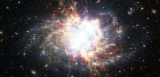 Вспышка ярче 570 миллиардов Солнц: что это было? (4 фото)