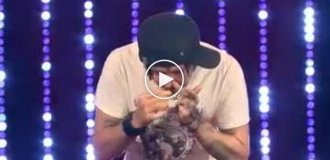 A guy shoved 10 deflated balloons up his nose in a minute, pulling them out through his mouth