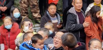 Як у Китаї можна випадково стати хрещеною дитиною (5 фото)