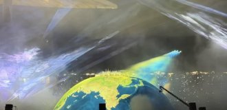 Канье Уэст собрал 118 тысяч зрителей в Стамбуле и установил рекорд посещаемости концертов (5 фото)