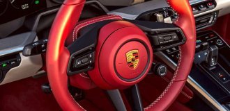 Новые технологии могут сделать управление Porsche абсолютно неудачным в будущем (2 фото)