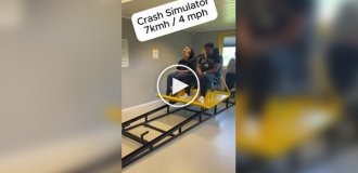 A blow at a speed of 7 kilometers per hour that is shown in driving school