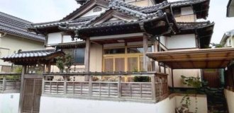 Самурайский замок продают в Японии за 32 тысячи долларов (5 фото)