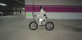 A robot that can ride a bicycle