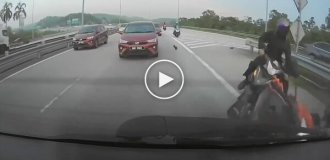 Хаотичные мотоциклисты