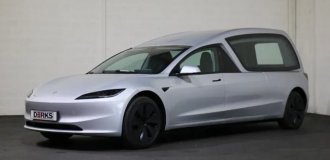 Гроб на колёсиках. Tesla Model 3 превратили в катафалк (11 фото)