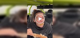 Девушка решила укусить рогоз— и мгновенно пожалела о своем решении