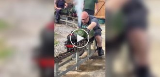 Паровоз для взрослых мальчиков