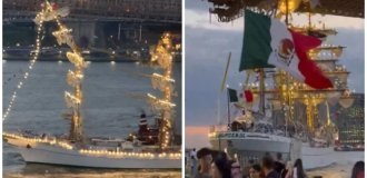 A ship under the Mexican flag epically crashed into the Brooklyn Bridge in New York (2 photos + 2 videos)