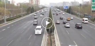 У Пекіні уклали 8000 тонн асфальту лише за 6 годин