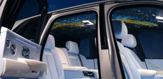 Rolls-Royce показал Cullinan с самым космическим потолком (10 фото)