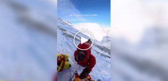 Шерп-проводник закурил на высоте 8 тысяч метров