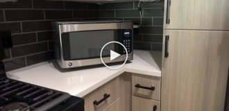 Игровой компьютер в корпусе микроволновки